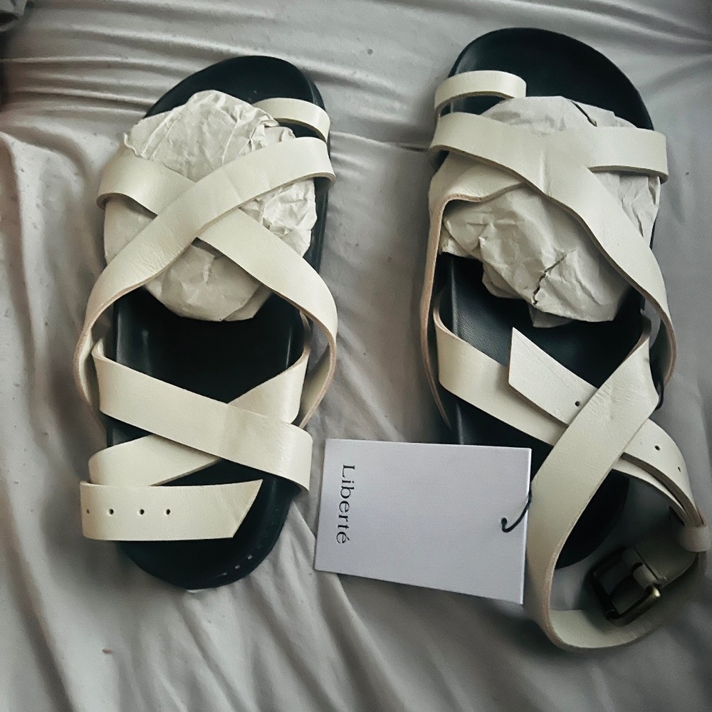 New liberté leather sandal